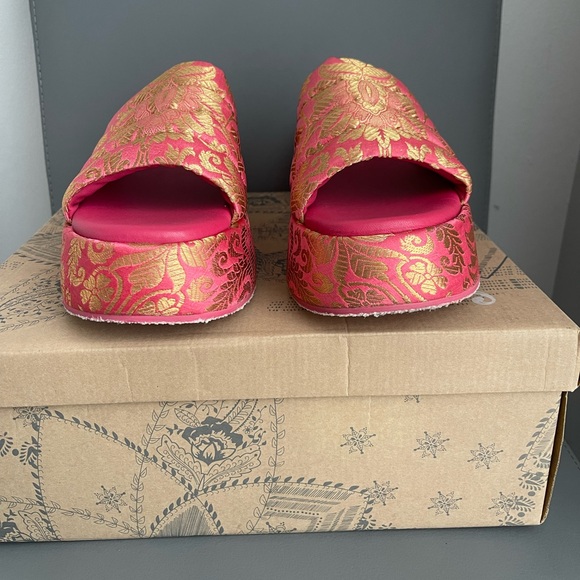 Free People Almost Paradise Platform Coral Brocade EU Size 40 US 9.5 - Picture 3 of 16